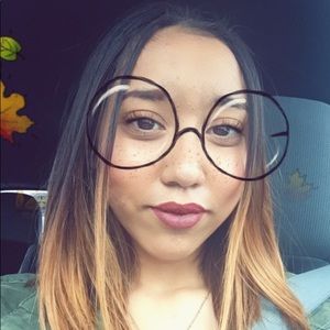 Meet your Posher, Gisselle